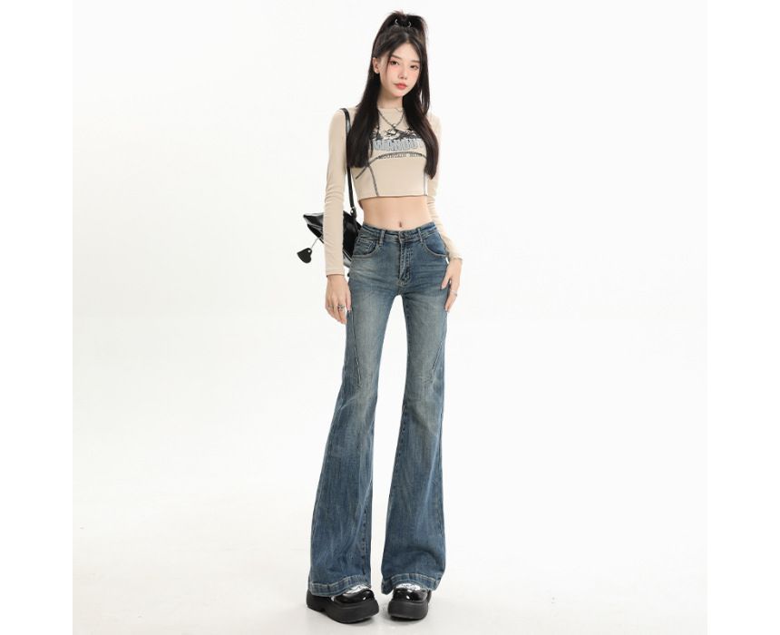 Denimot - Mid Rise Washed Flared Jeans (diverse designs)