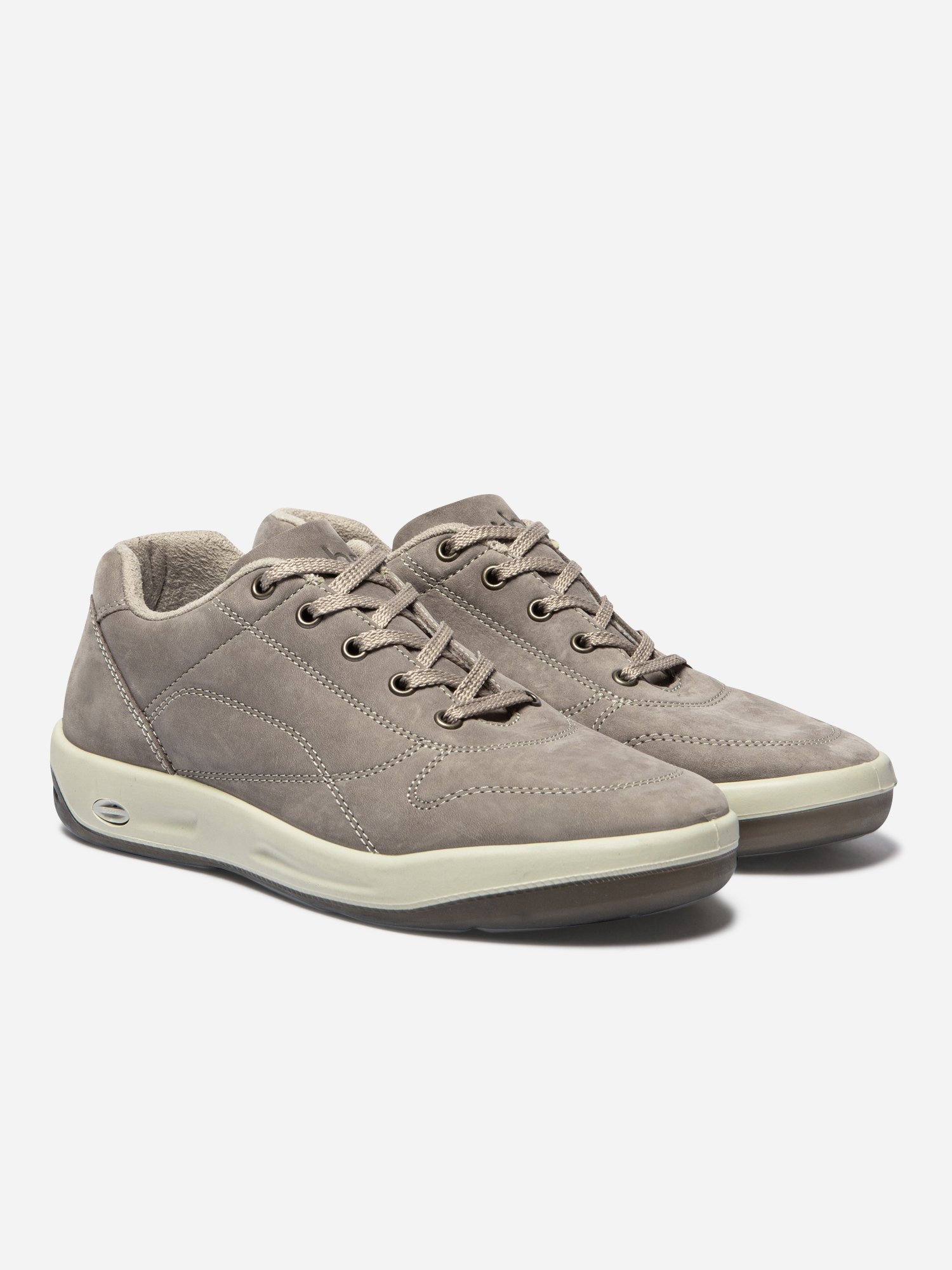 Baskets En Cuir Taupe