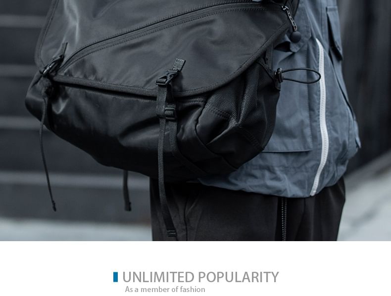 Wavecho - Effen Messenger Bag met Gesp