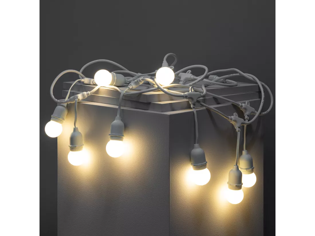 Kit Guirlande Waterproof 5.5m Blanche + 8 Ampoules LED E27 G45 3W de Couleurs Blanc