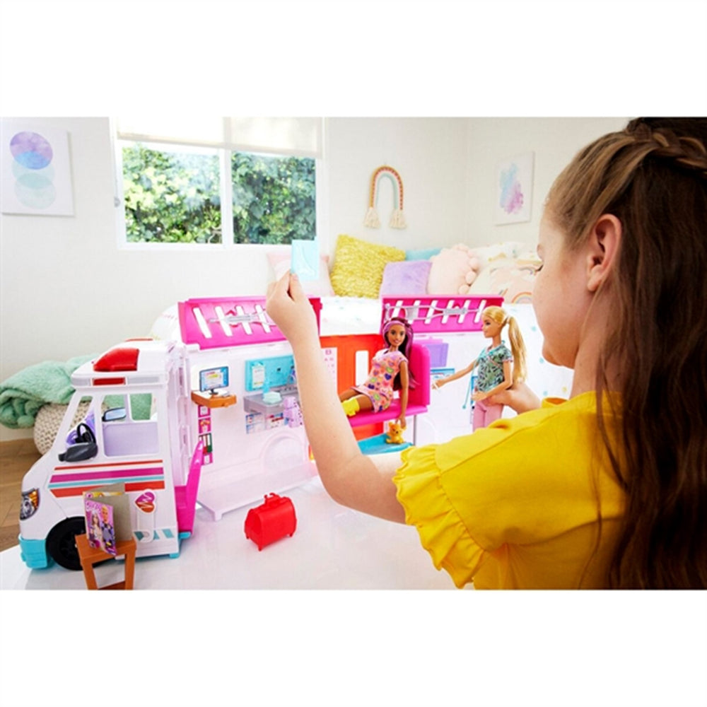 Køb Barbie® Career Sygeplejeklinikken