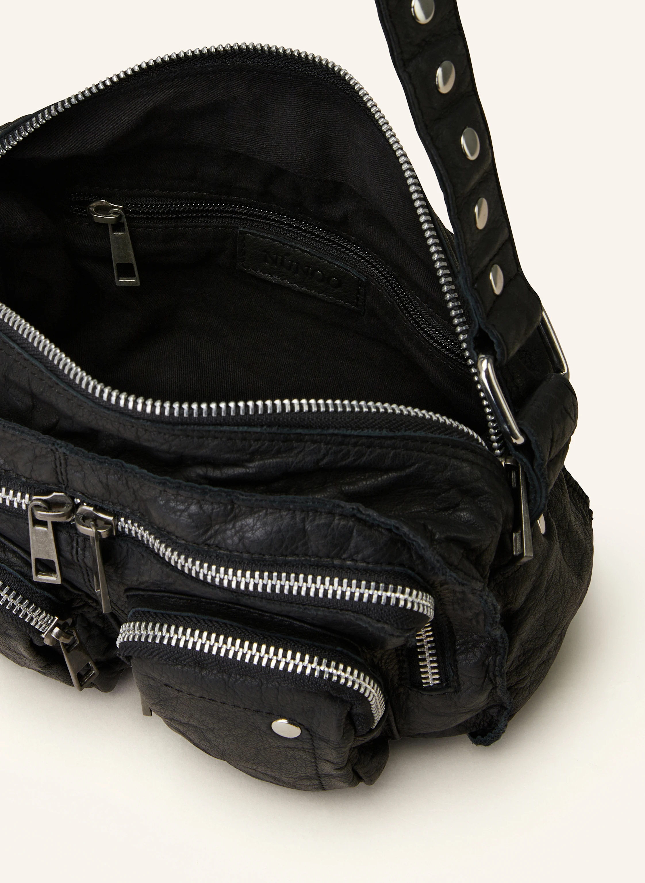 NÚNOO Schultertasche ELLIE