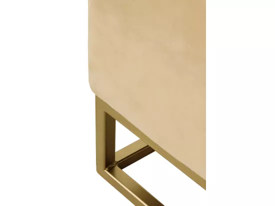 Pouf tapissé en velours moutarde avec base dorée