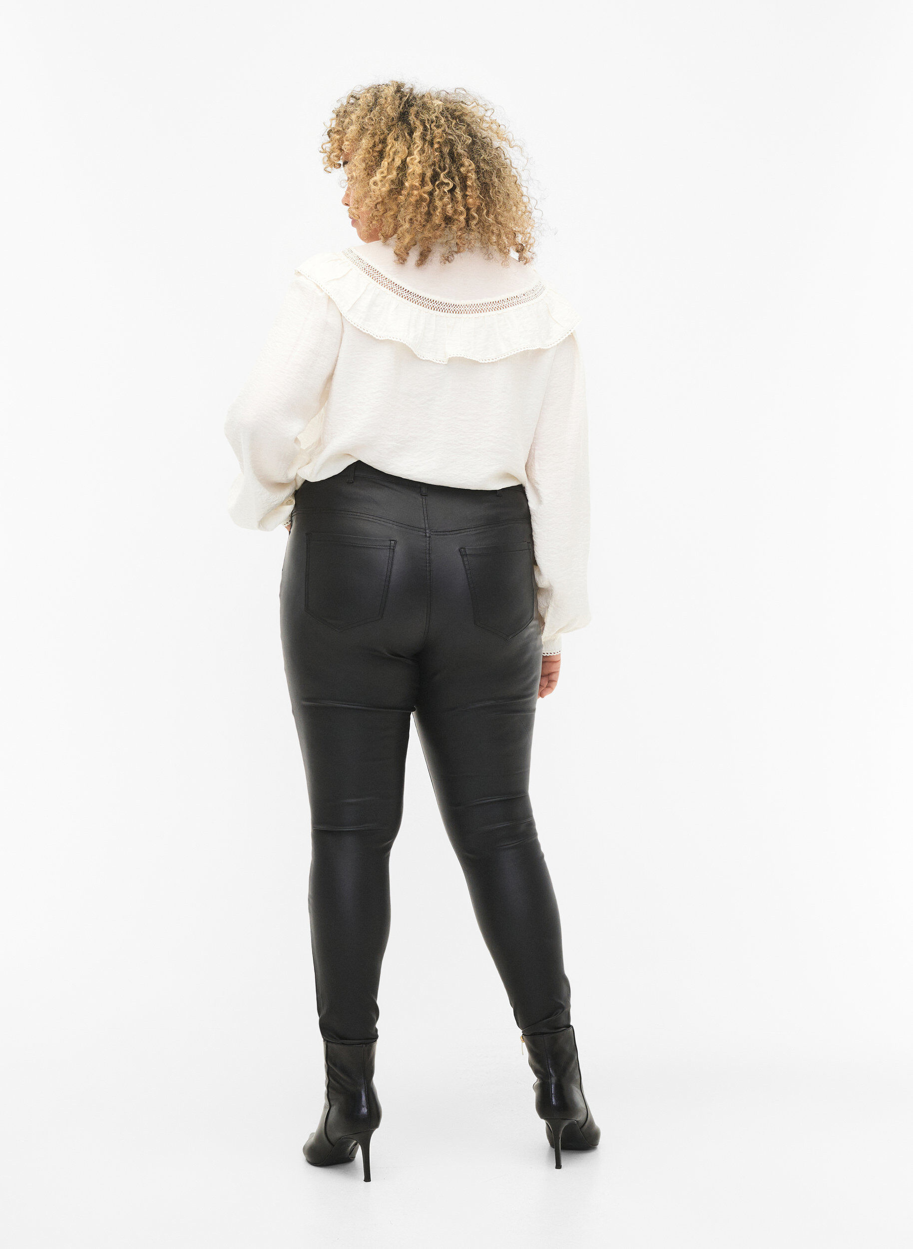 Coated Amy jeans