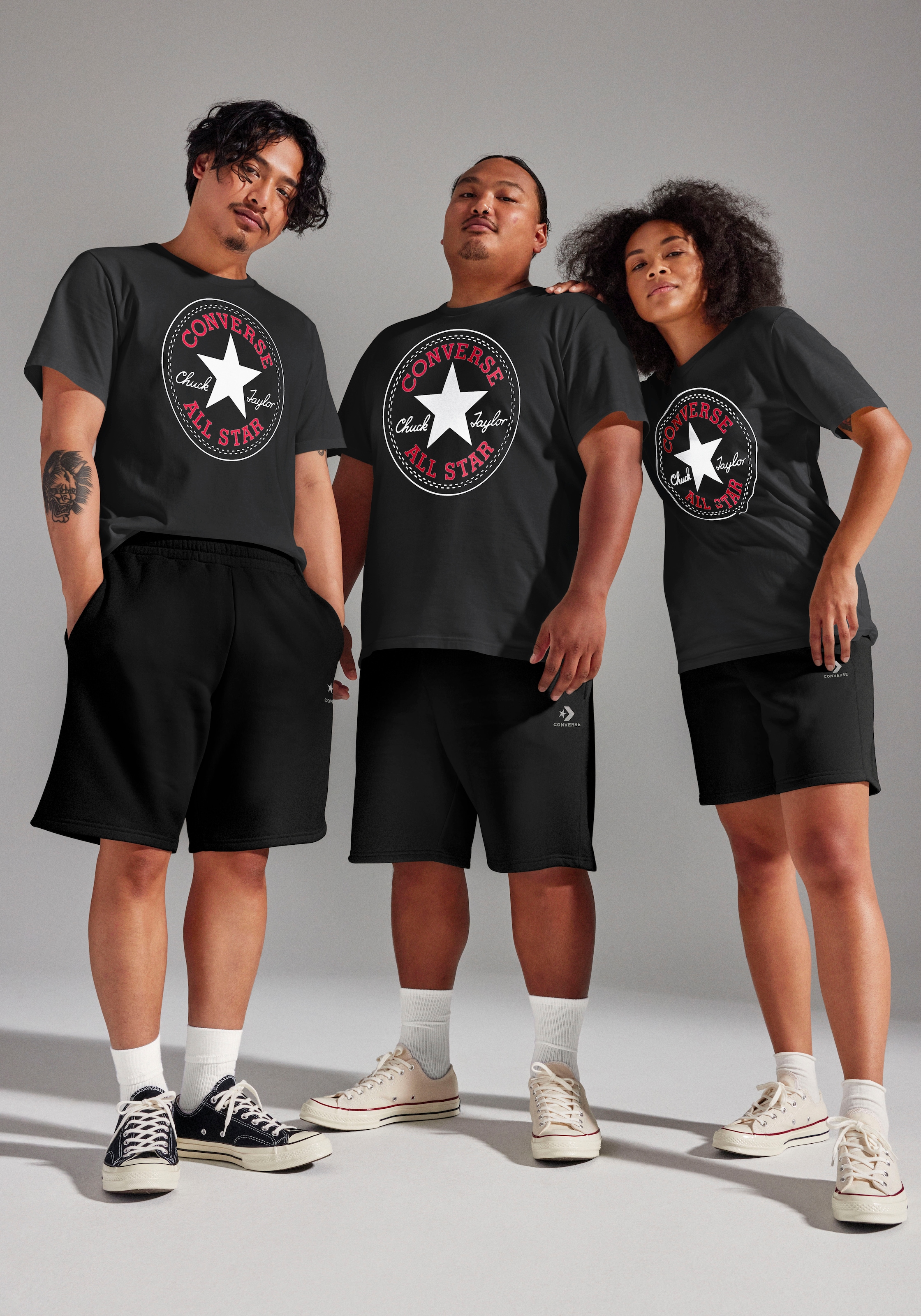 Converse T-Shirt »CONVERSE GO-TO ALL STAR PATCH STANDARD-FIT T-SHIRT«, 1 Stk. Unisex