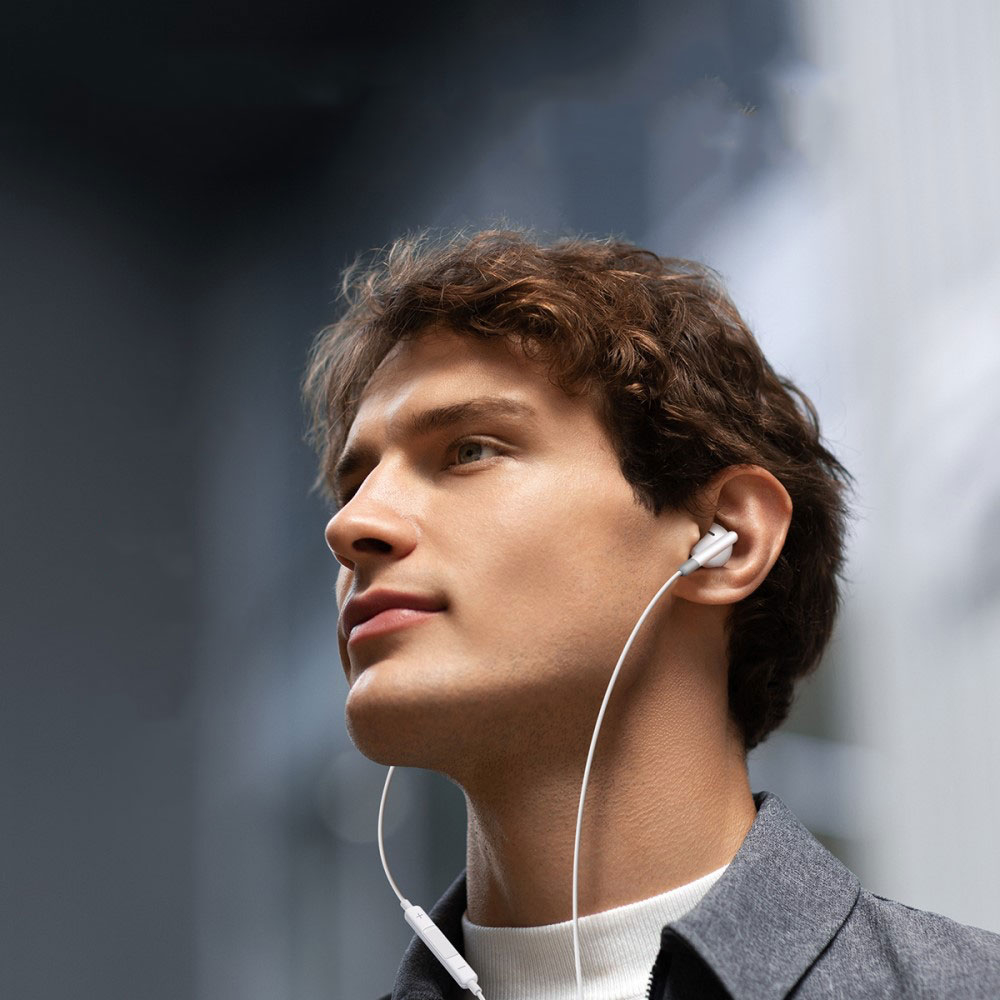 EW01 In-Ear Kopfhörer 3.5mm Klinken Anschluss mit Mikrofon und Lautstärkeregler - Weiss