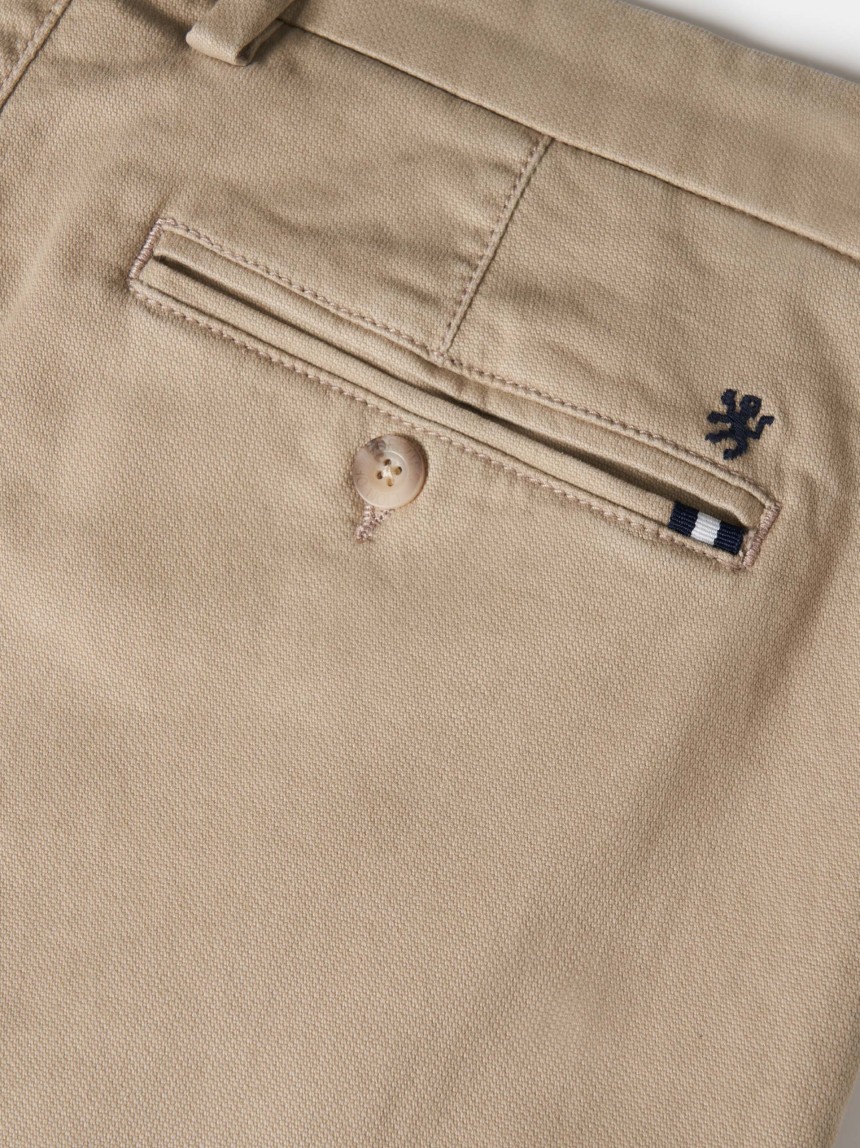 Calças chino regular fit