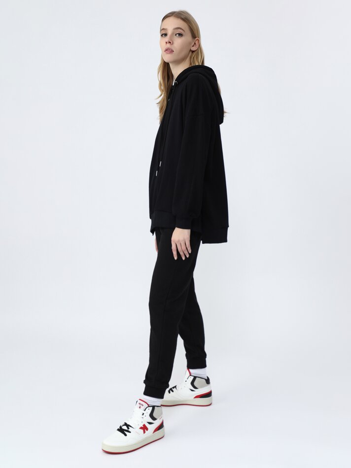 Moletom oversized com capuz - Preto