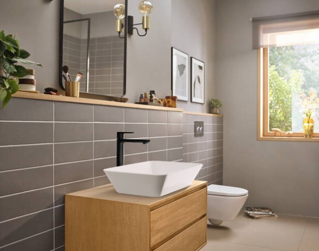 Hansgrohe Rebris E wastafelkraan 240 CoolStart met synthetische afvoer zwart mat