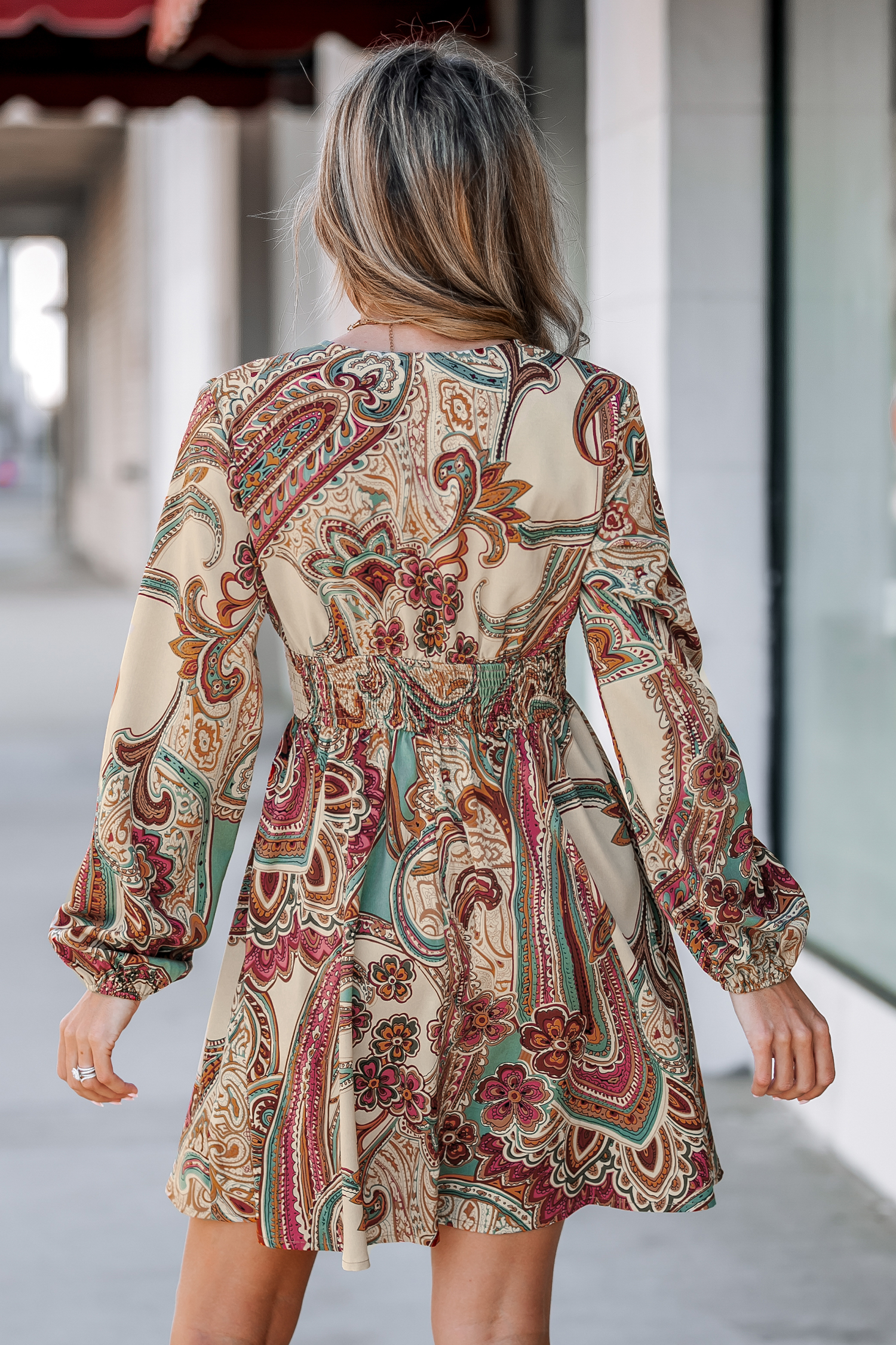 Robe taille à smocks paisley