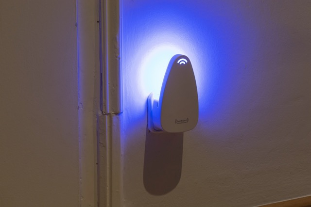 Pest Reject Moskito Lampe Anti Mücken UV Stecker Insekten Vernichter Licht mit Klebpad (VHGVACIND0460)