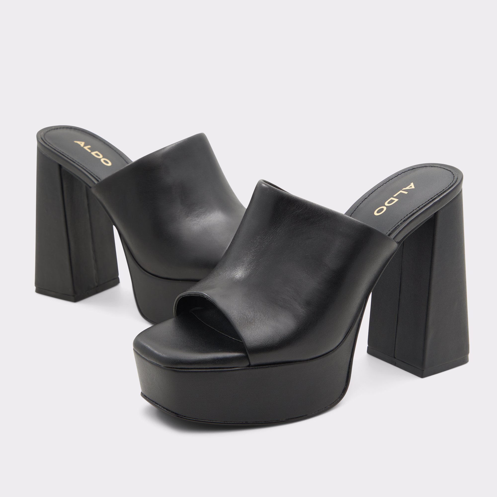 Cassey Black Women Platform sandals