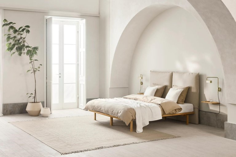 Bolia Elton bed 90x200 geolied eiken