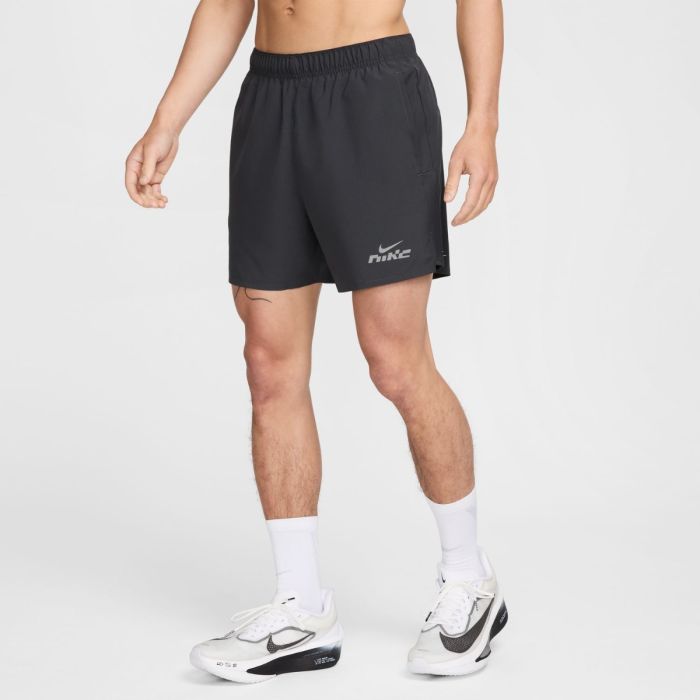 Nike Herre Shorts Dri-FIT Challenger Flash 5 Inch Brief-Lined Shorts Sort