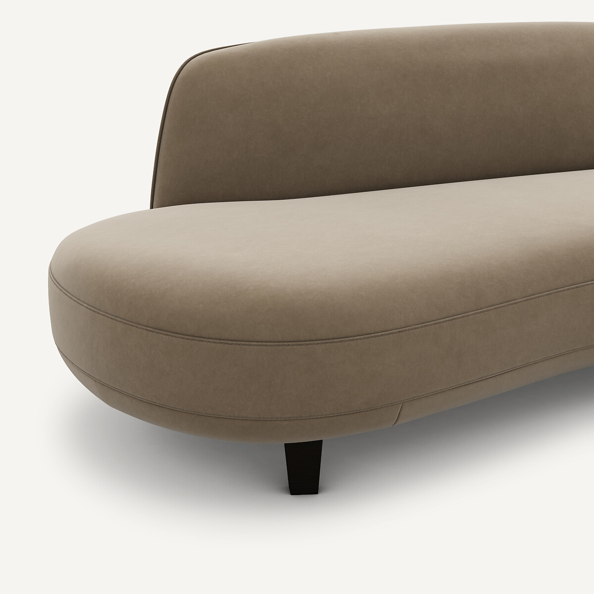 AM.PM<br>Sofá de 6 lugares, design Rosebury E.Gallina