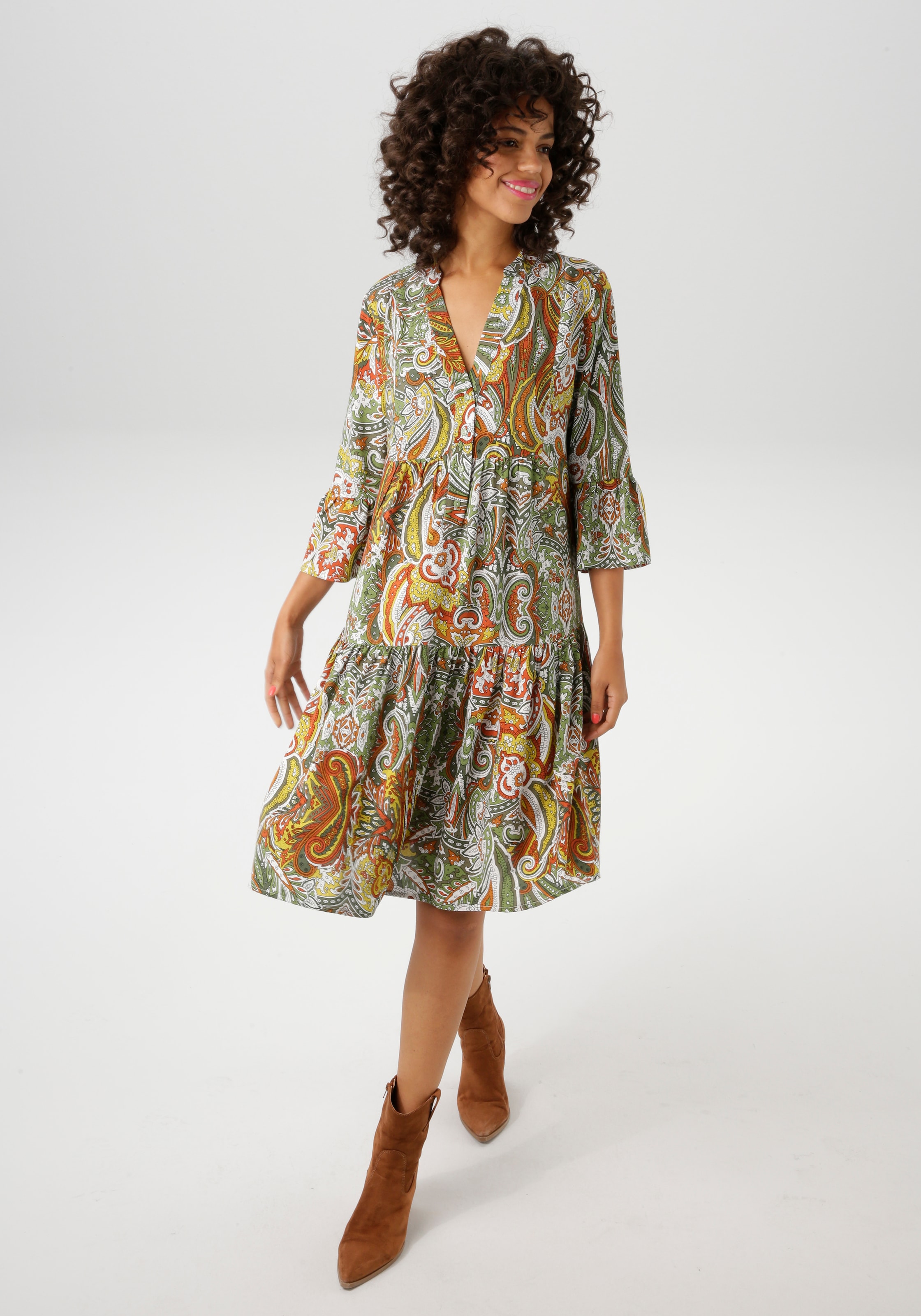 Aniston CASUAL Tunikakleid mit farbharmonischem, grossflächigen Paisley-Muster