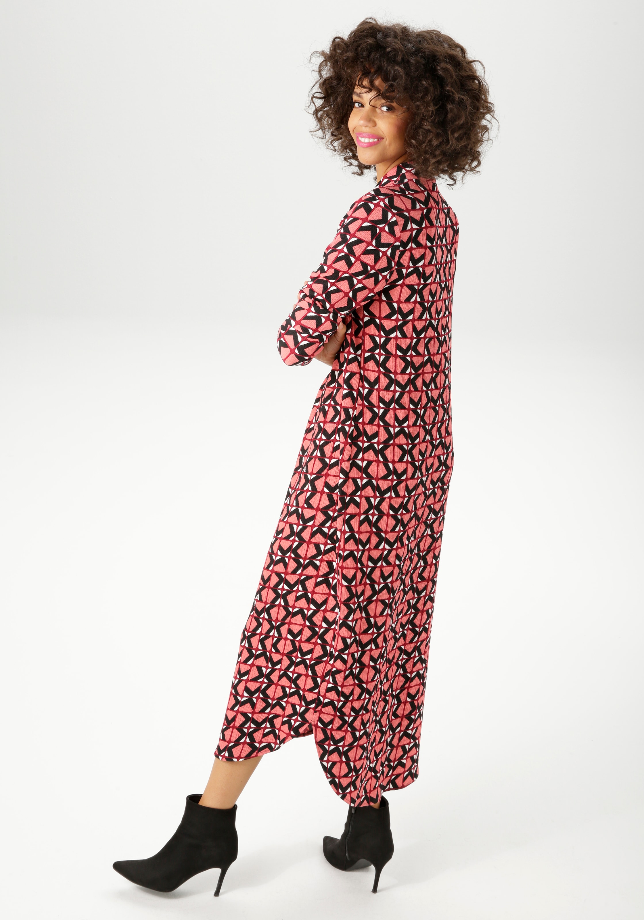 Aniston CASUAL Midikleid mit grafischem Retro-Muster - jedes Teil ein Unikat - NEUE KOLLEKTION