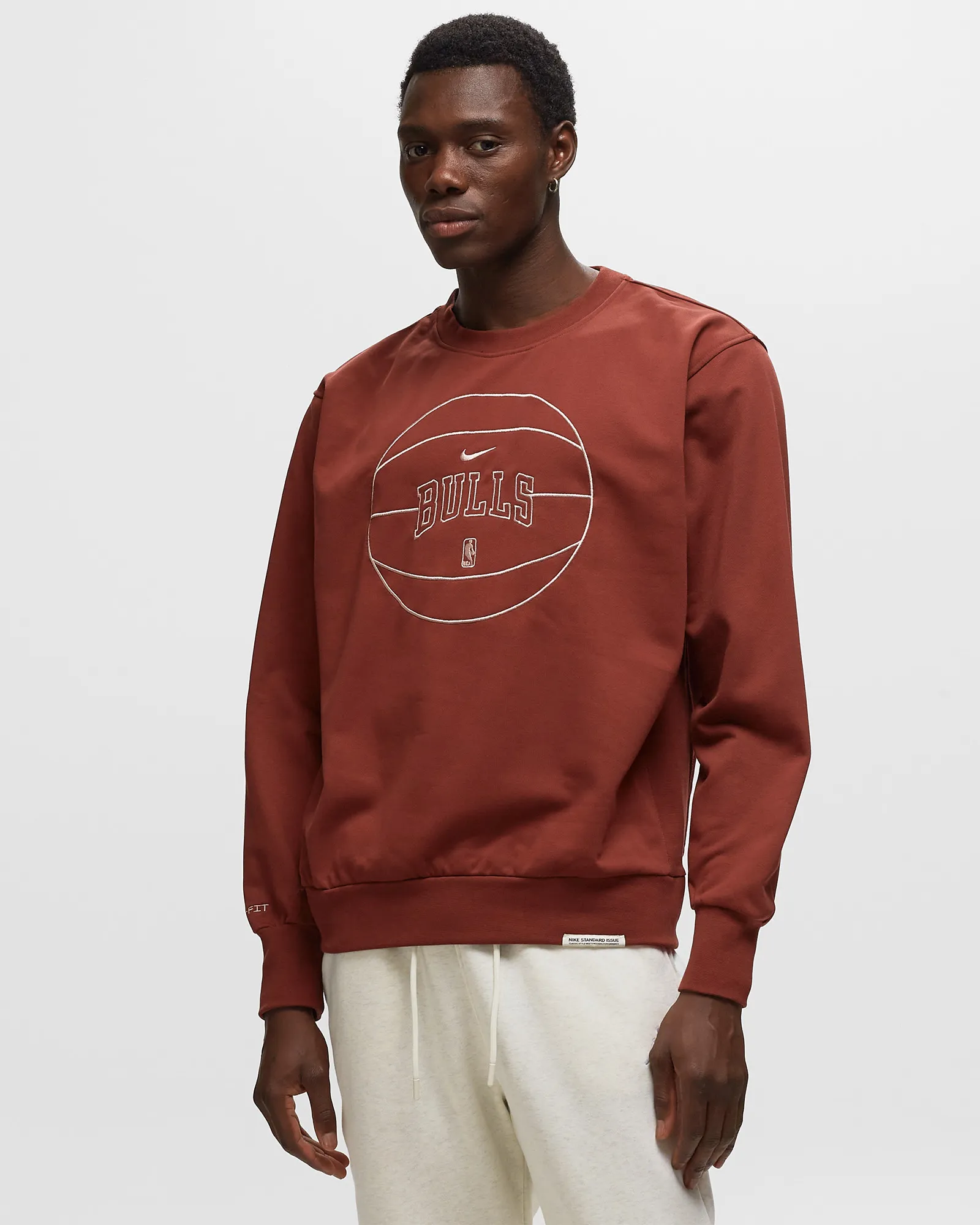 Nike Chicago Bulls Standard Issue Dri-FIT NBA Sweatshirt