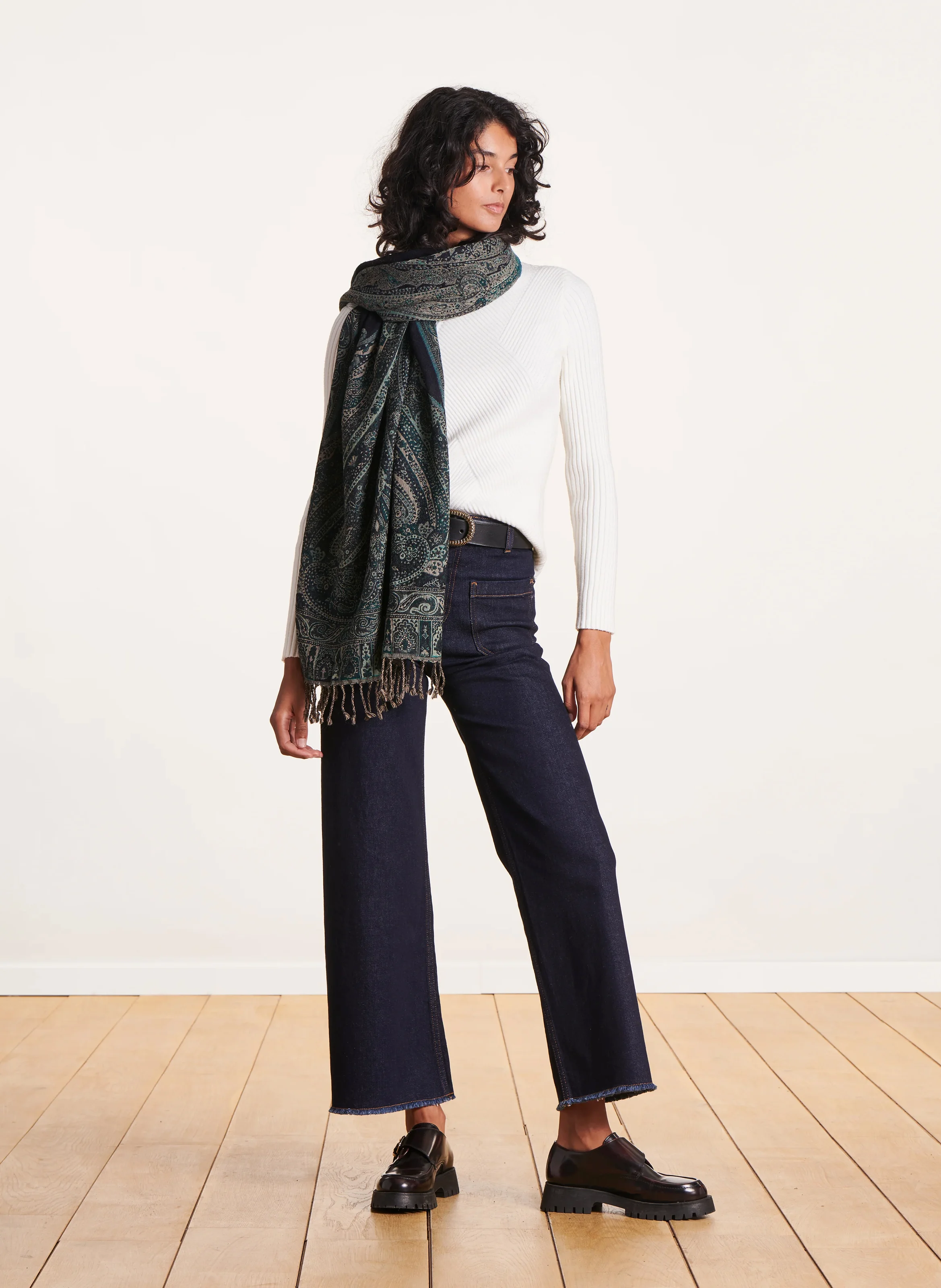 Jean droit taille haute en coton biologique mélangé | Bleu