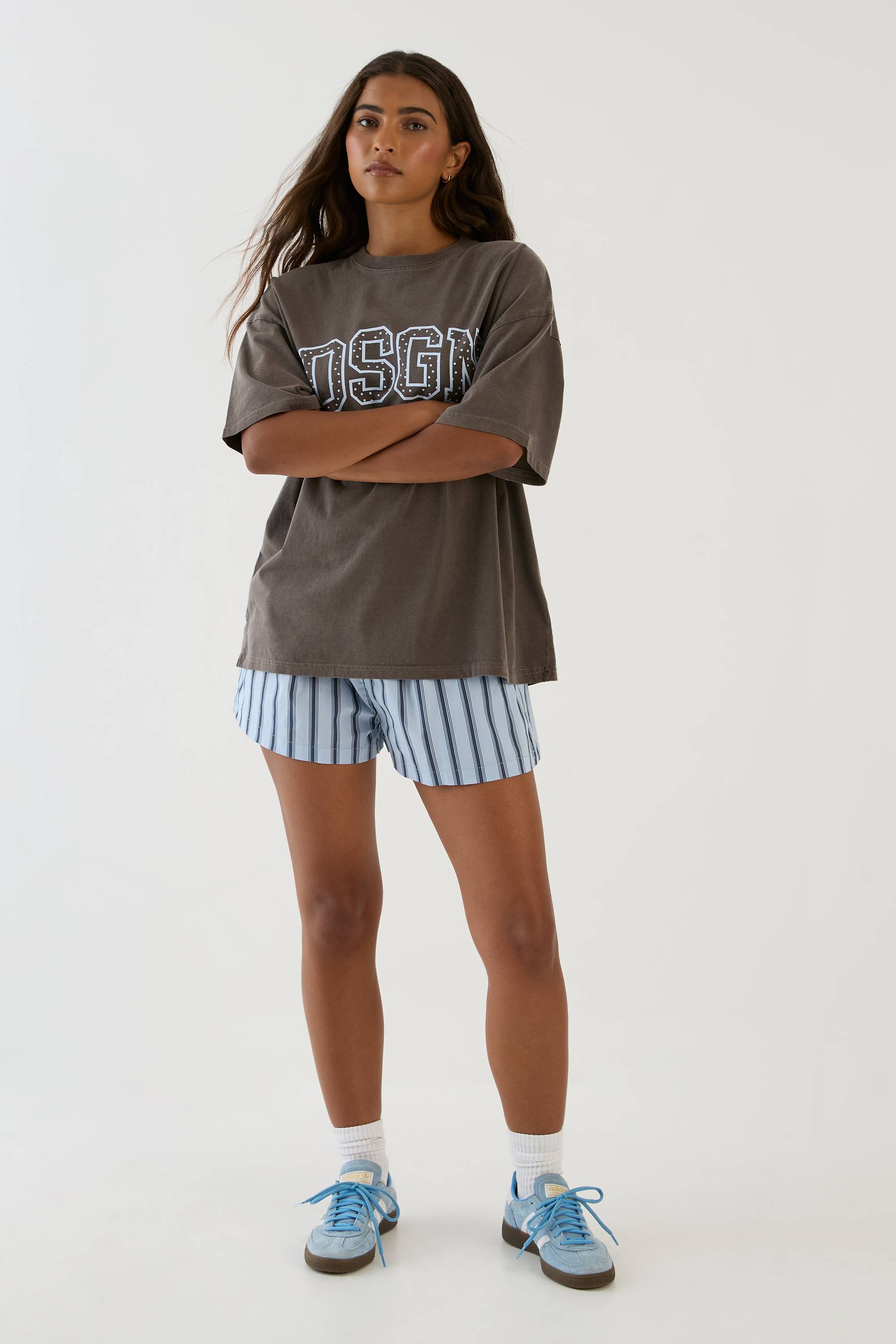 T-shirt Oversize Teint Délavé À Pois Style Universitaire Dsgn Studio