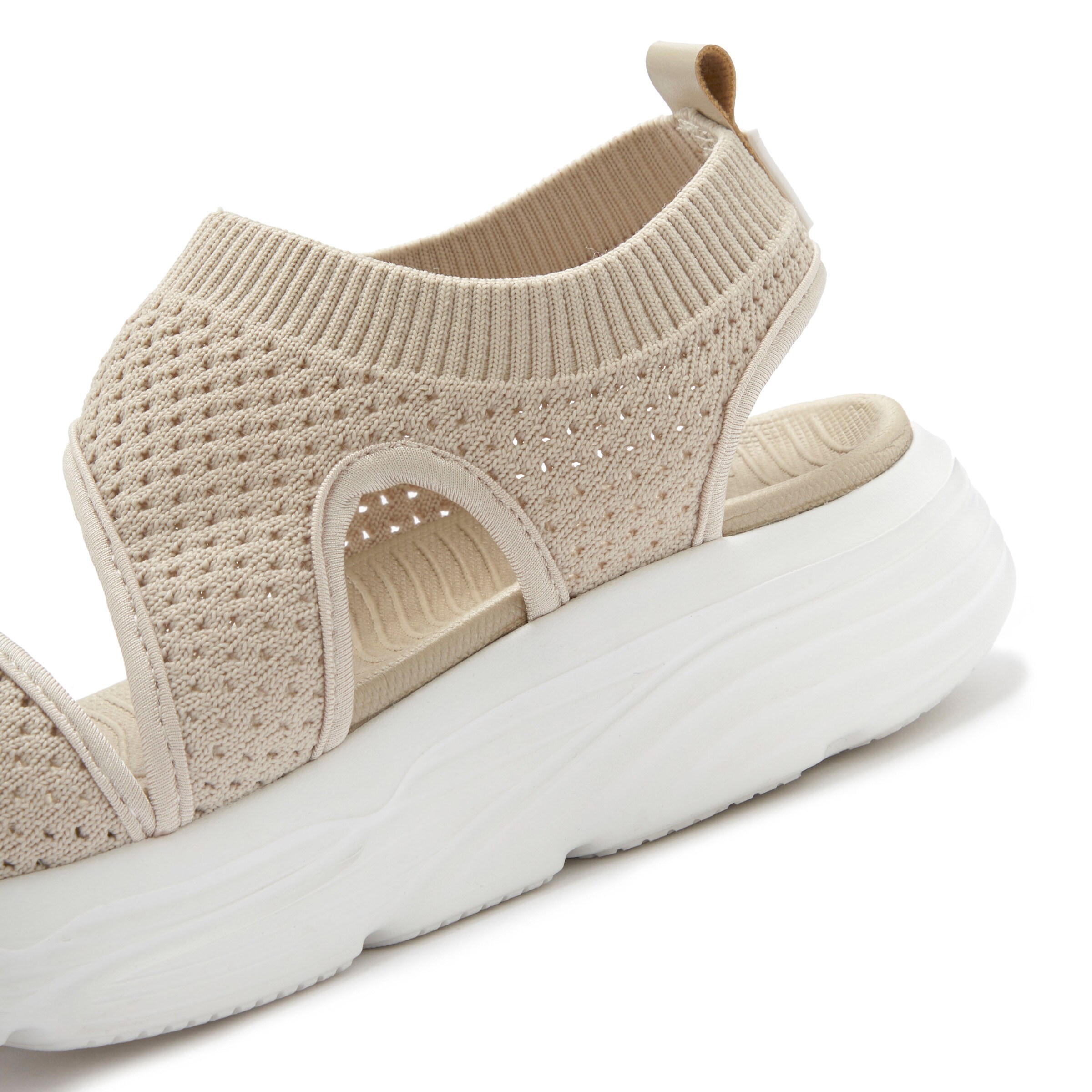 LASCANA Sandale in beige