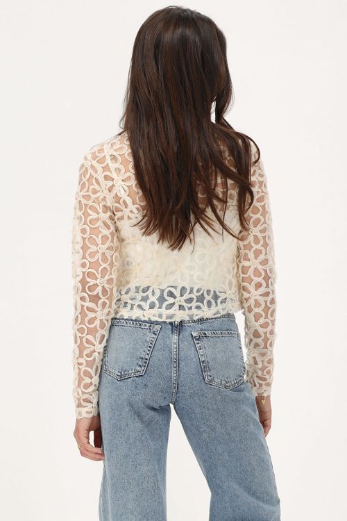 Witte mesh top met all-over bloemen