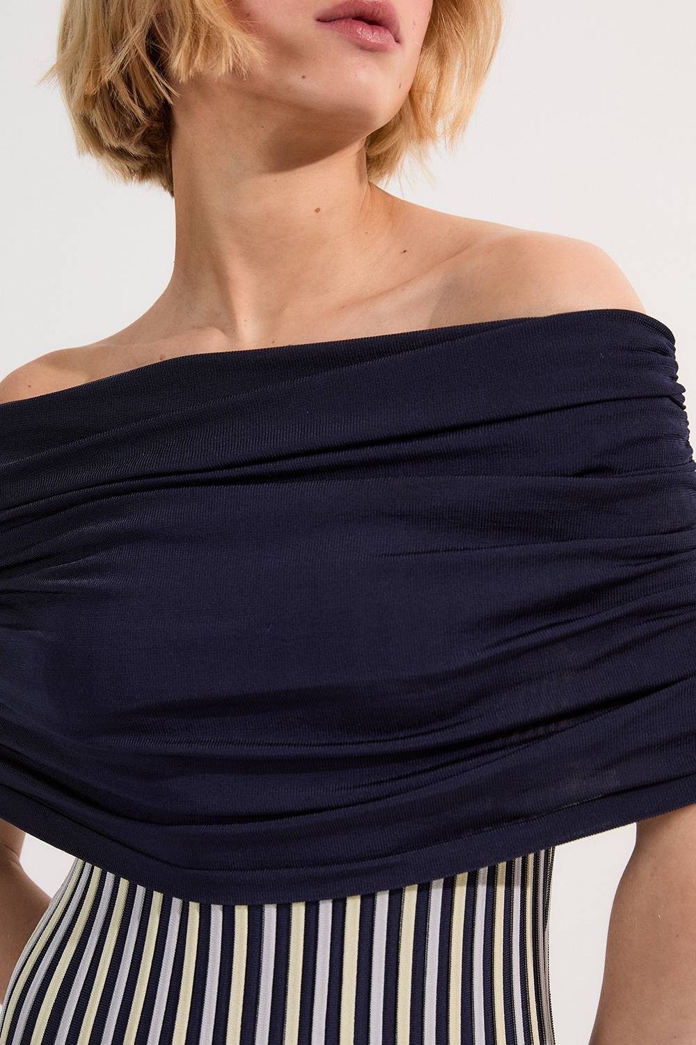 KarenMillen Robe longue tricotée Bardot à rayures