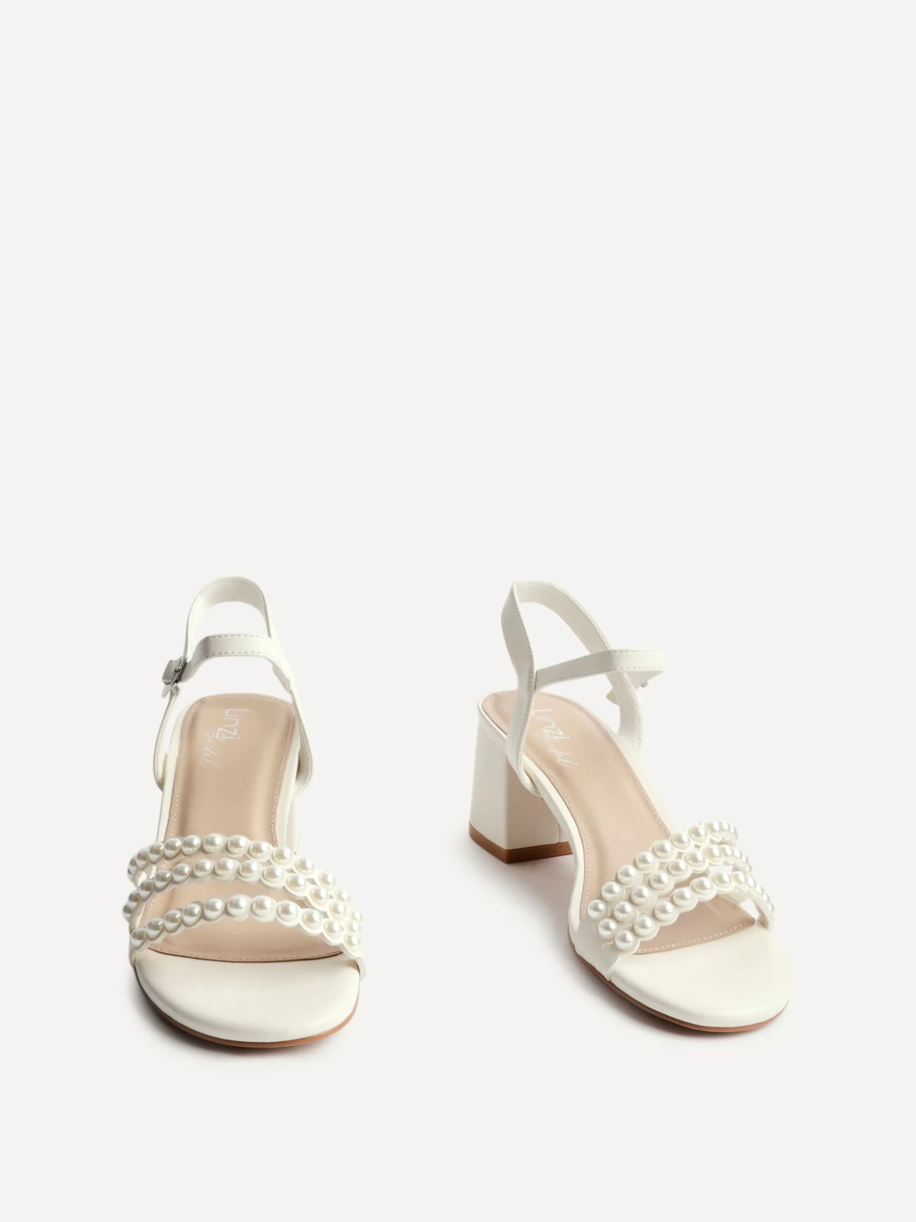 Linzi Perla sandalen met hak en parelbandjes