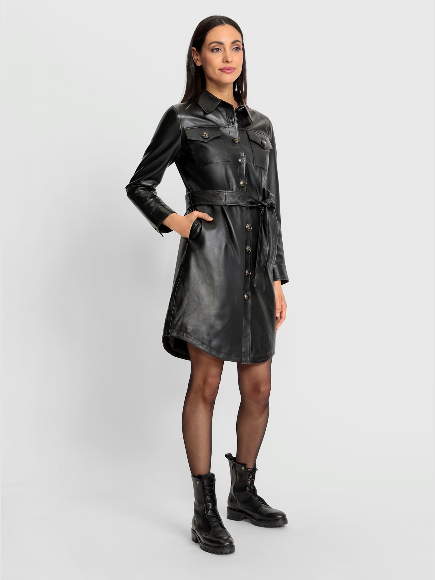 Robe en cuir pur cuir d'agneau nappa