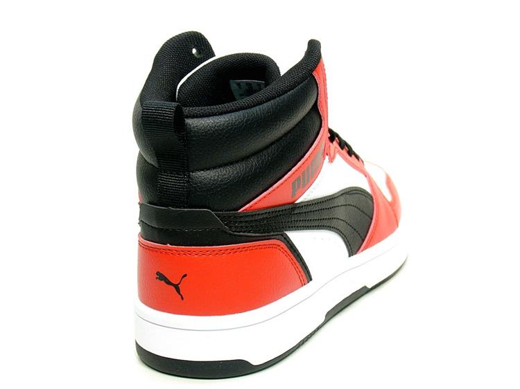 PUMA Unisex Rebound V6 Sneakers