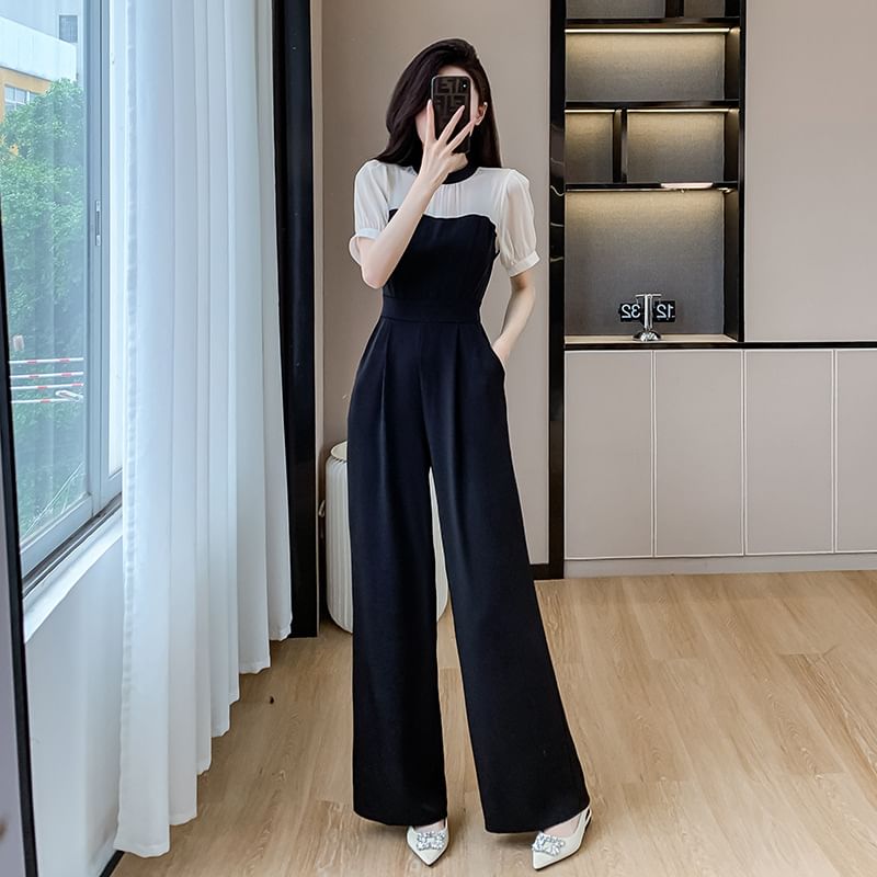 Yilda - Jumpsuit met korte mouwen, ronde hals en wijde pijpen in twee kleuren