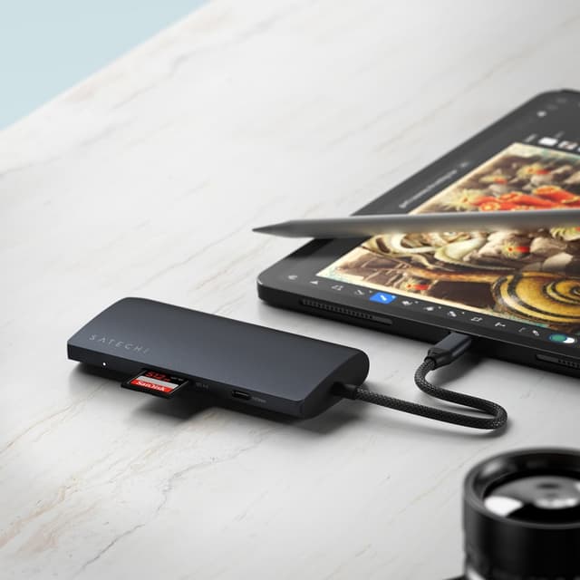 Satechi USB-C 8K Ethernet V3 Multiport USB-hub (Midnight)