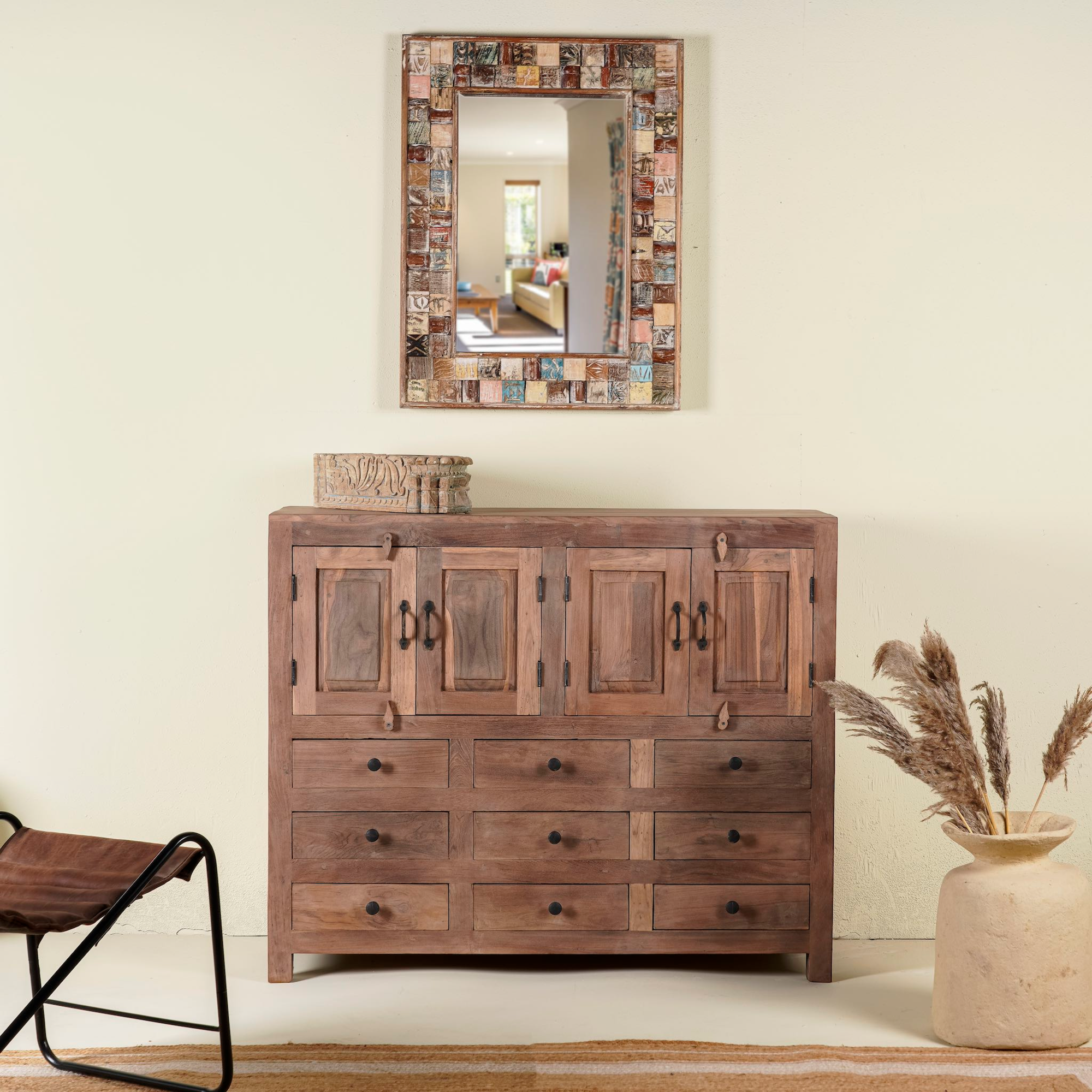Dressoir Falguni #1