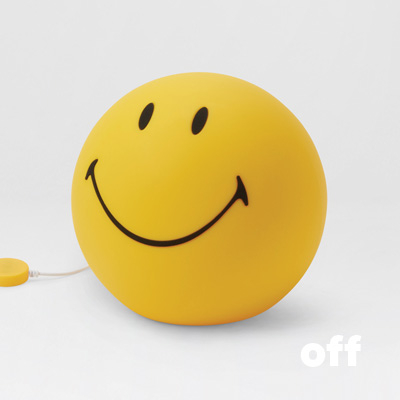 Mr. Maria lamp smiley M