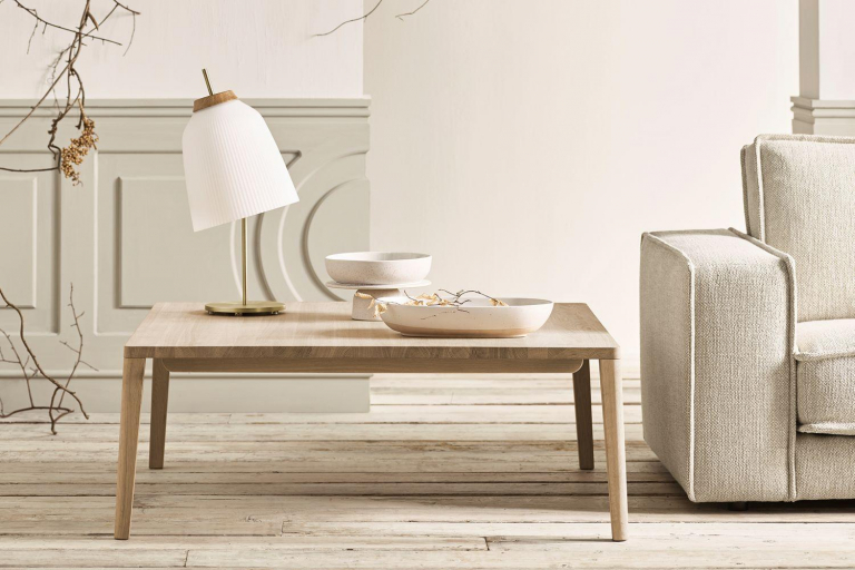 Bolia Campa tafellamp beige