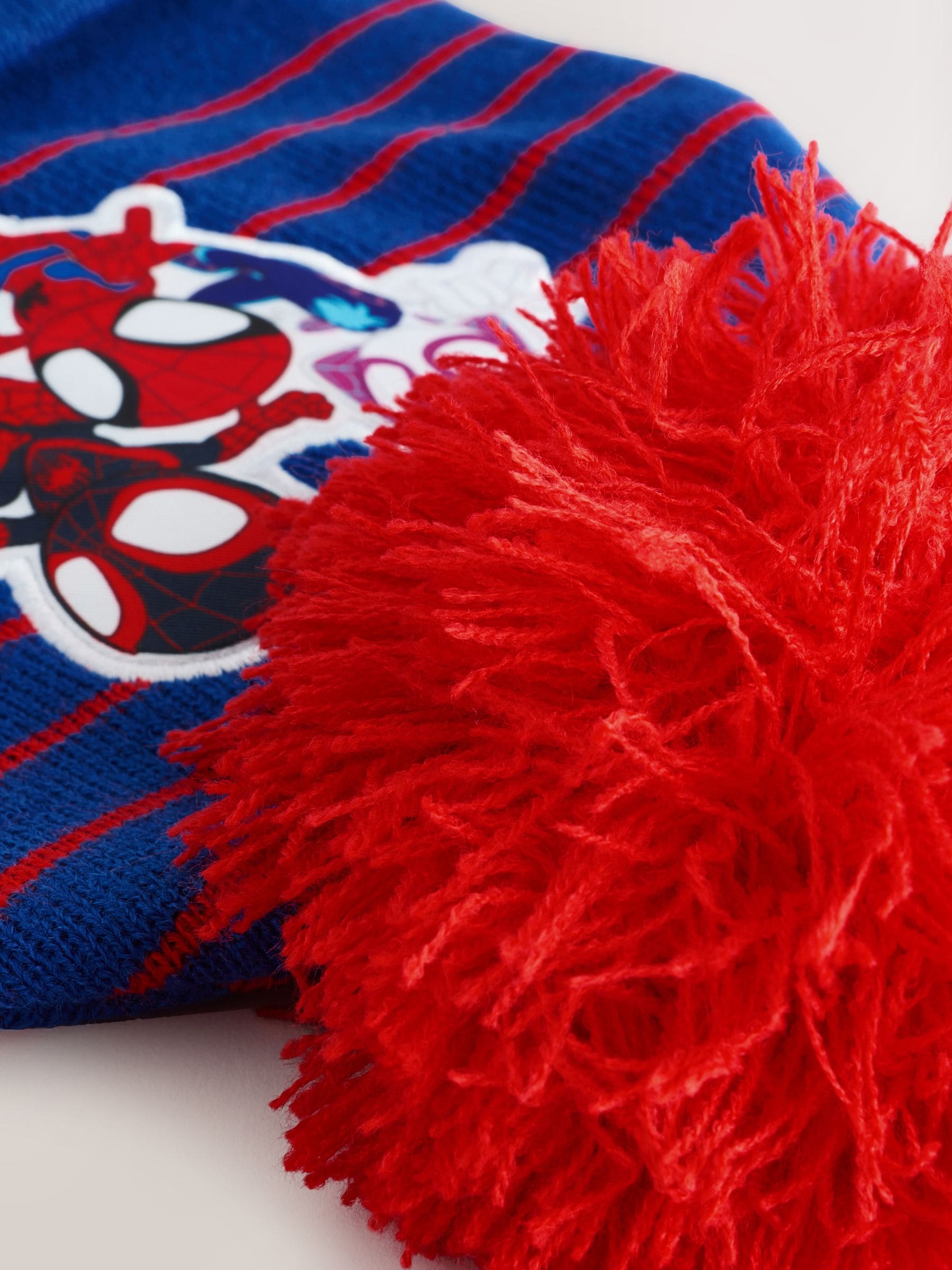 Spidey And His Amazing Friends wintermuts en handschoenenset