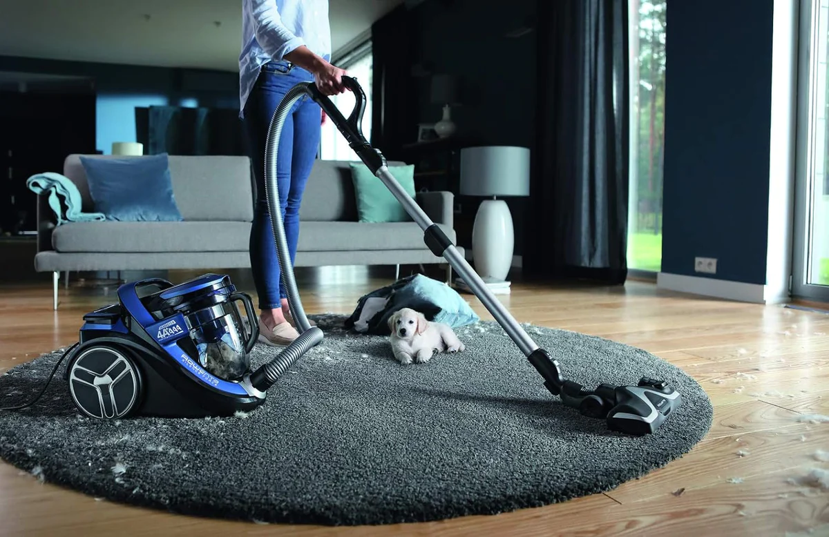 Aspirateur sans sac Cyclonic de 2,5L 550W bleu noir Rowenta