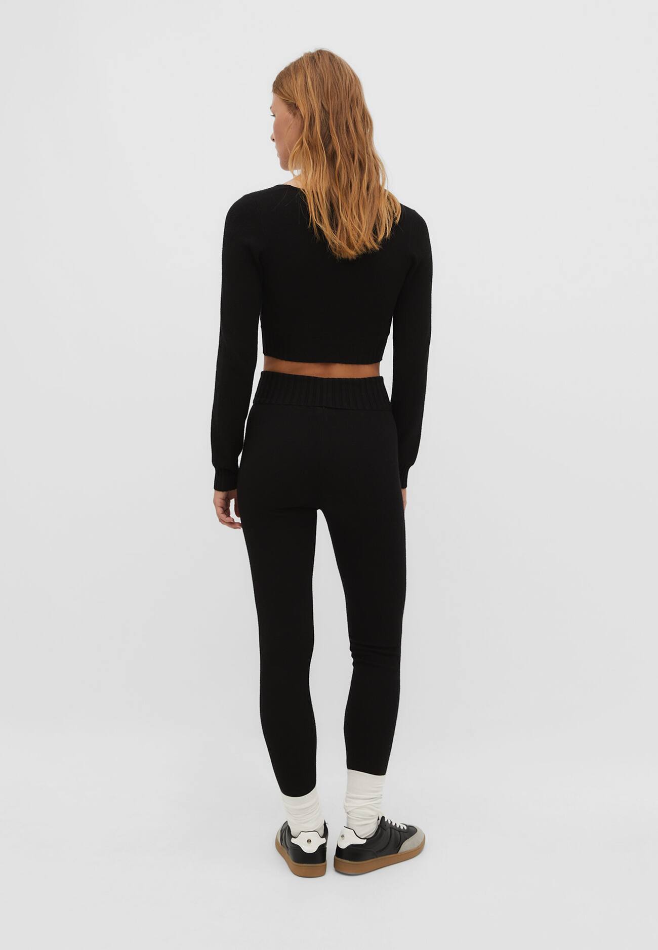 Leggings com detalhes canelados
