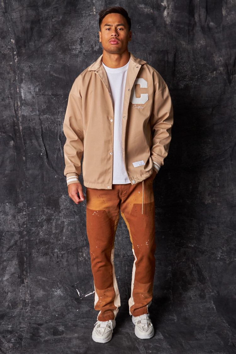 Veste beige foncé brodée 