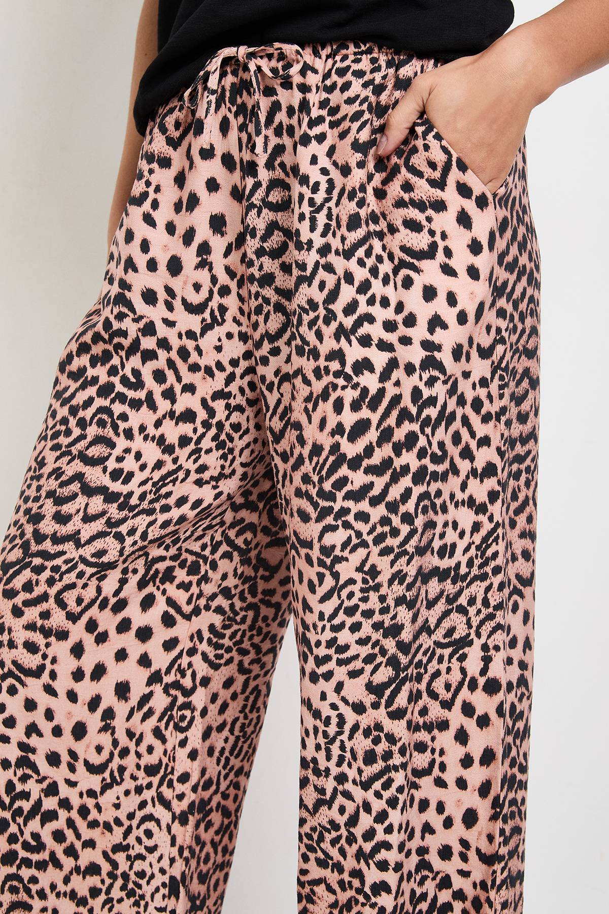 Wallis Pantalon À Cordon Imprimé Léopard