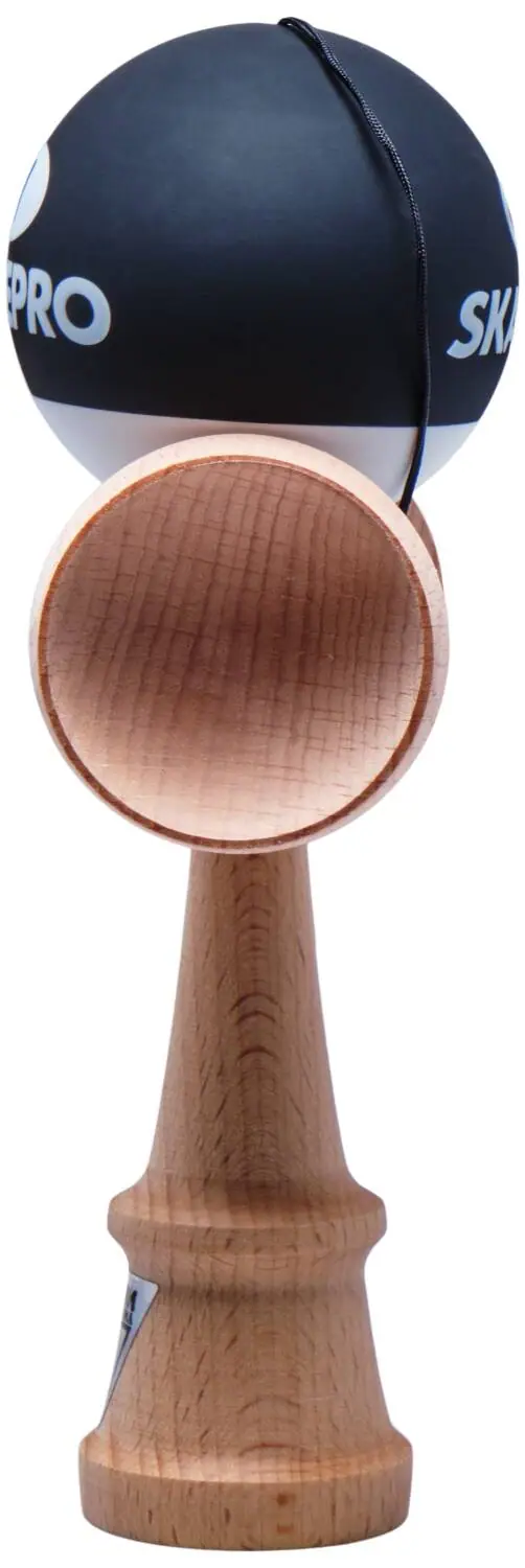 SkatePro x KROM Kendama