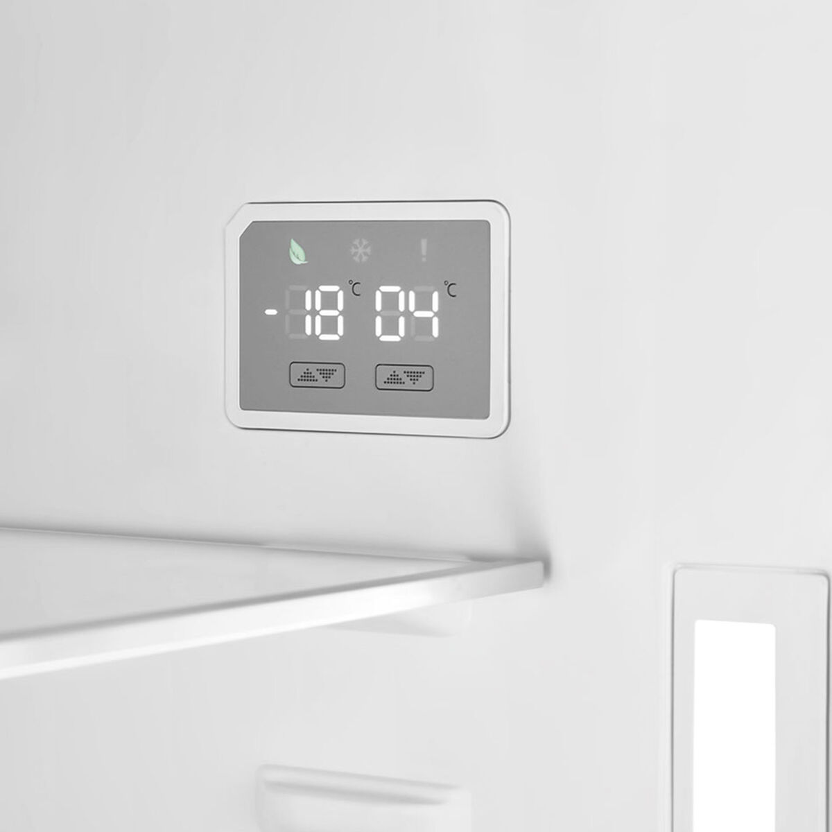 Smeg FAB38RPB6 Kombiskap høyrehengslet 70 cm, pastellblå