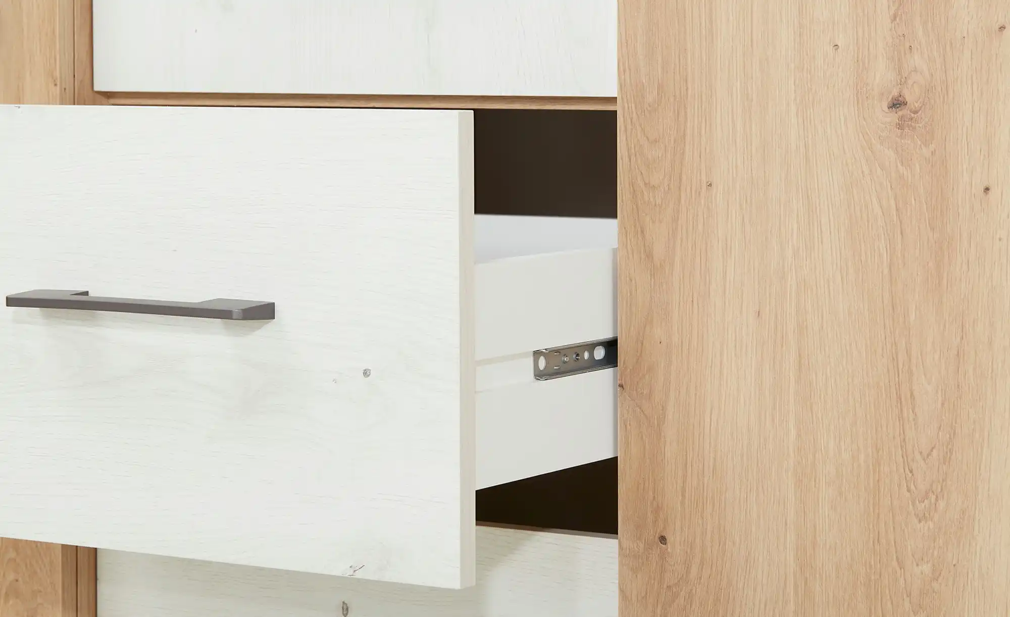 Kleiderschrank Micha