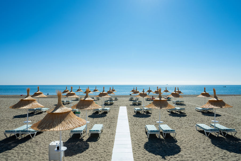 Tropicana Costa del Sol Hotel (ex. MS Tropicana) Logies en ontbijt - Hotel