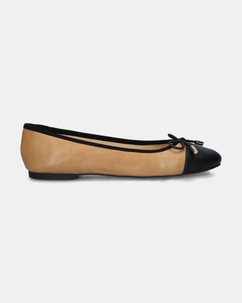 Nelson Ballerinas & instappers  - beige