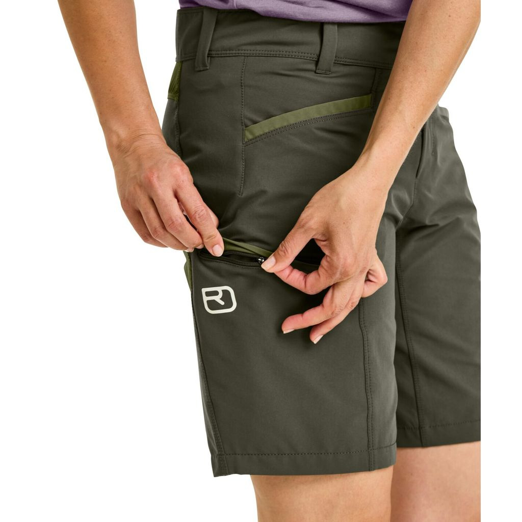Pelmo Shorts W
