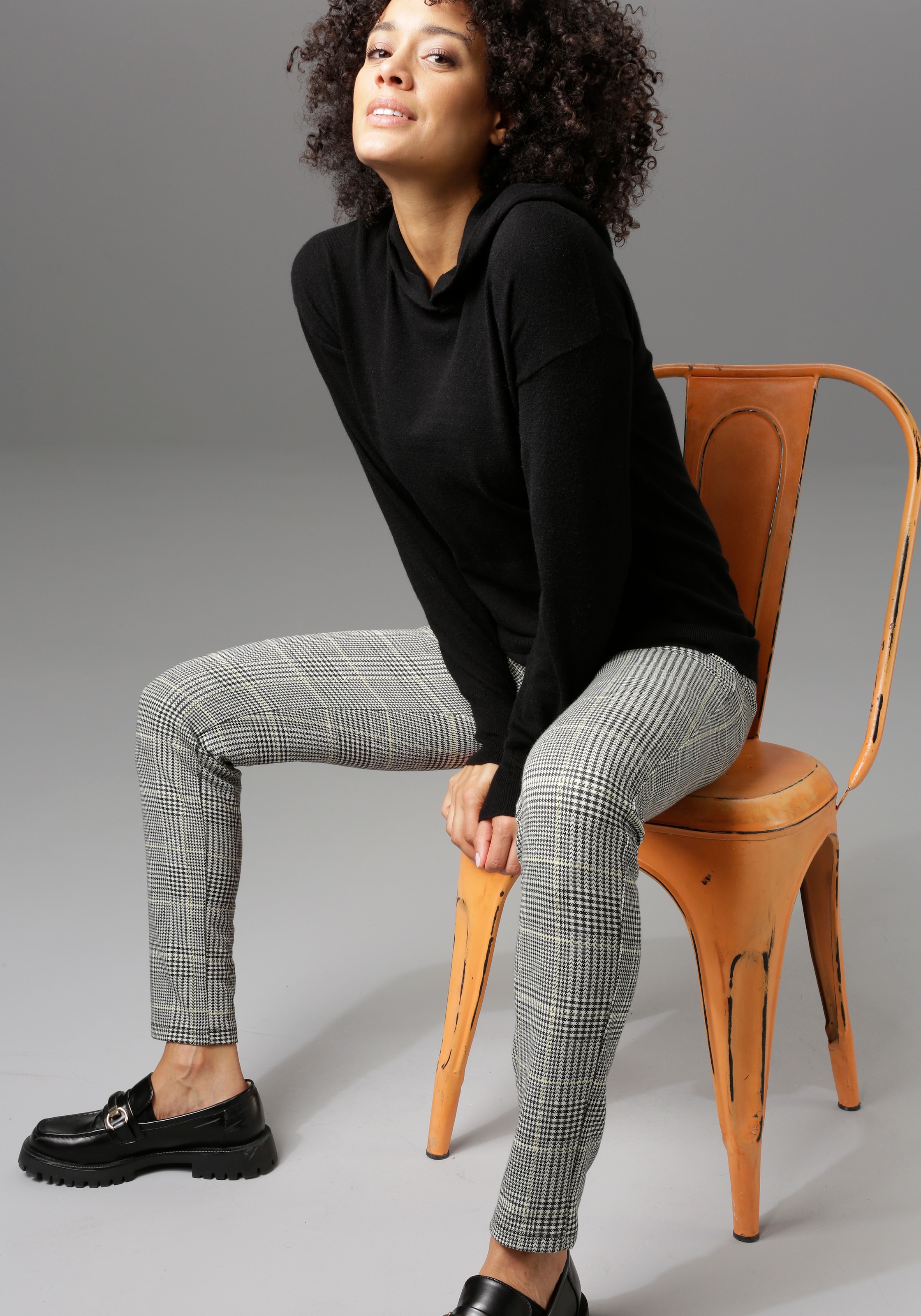 Aniston CASUAL Leggings  im Karo-Dessin