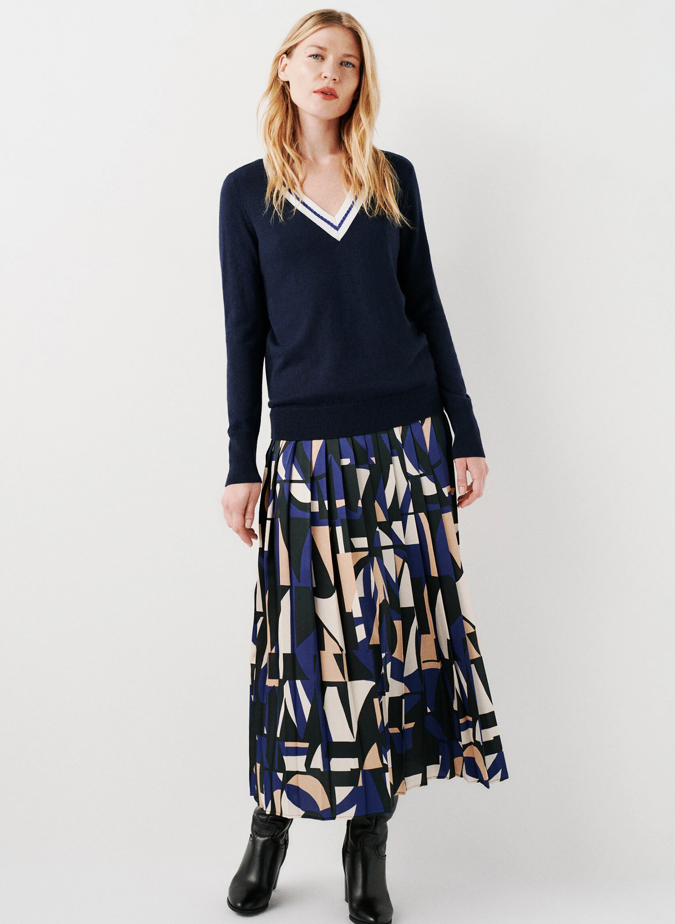 MANUELA - Pull droit col V en laine mélangée | Bleu