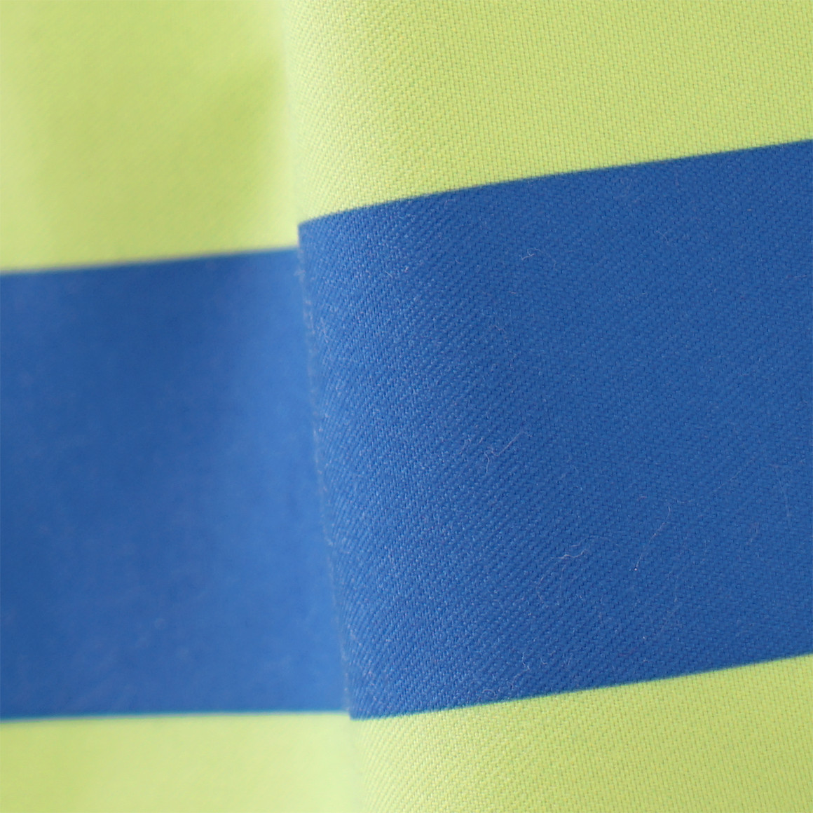 Famy Jungen Badeshorts mit Streifen blau / limette