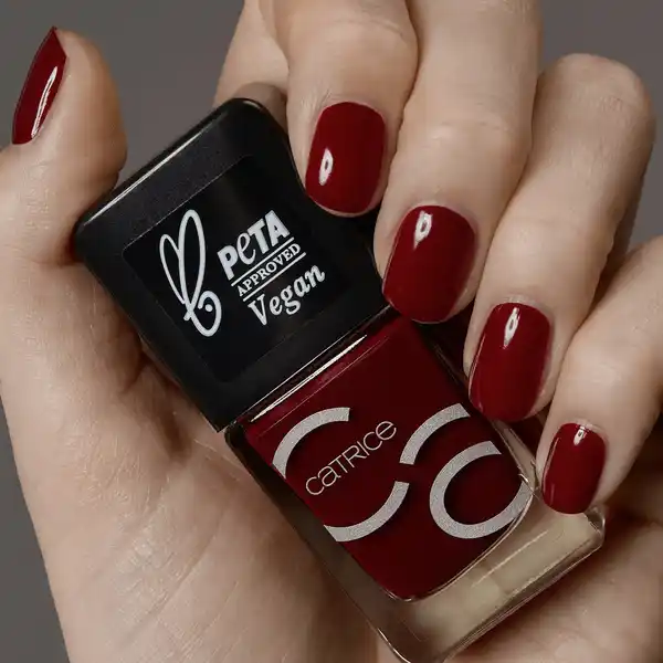 Iconails Gel Lacquer 03 Caught On The Red Carpet